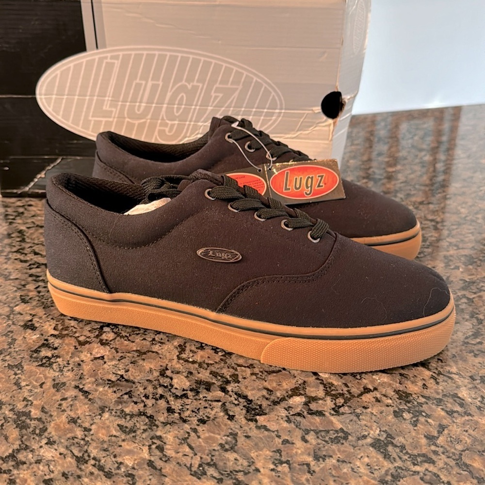 Lugz black vet canvas sneaker NIB 9.5